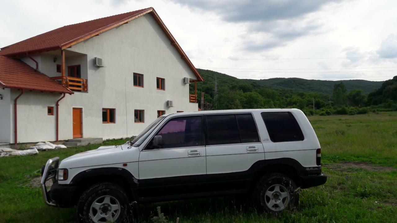 Pensiunea Agroturistica Green Odoba Satuc Exterior photo